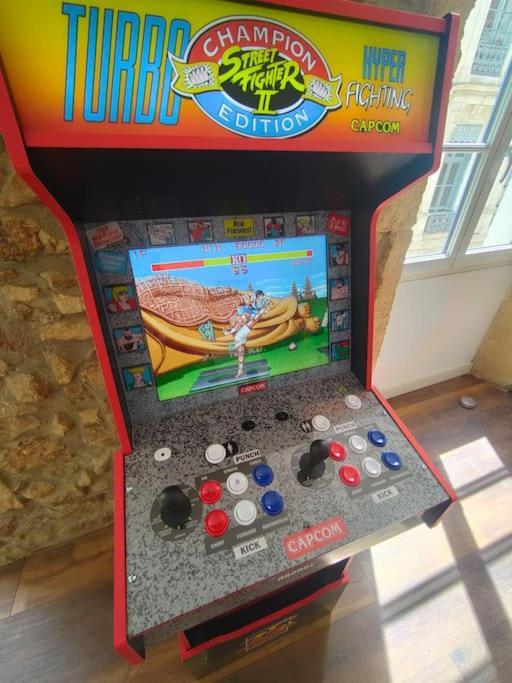 Ferienwohnung L'Arcadia 4 Lits Climatise Jeu D'Arcade Centre Historique Nîmes Exterior foto